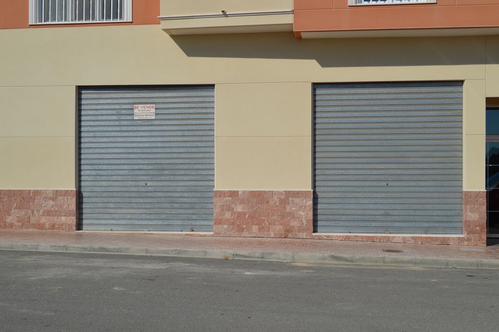 Local comercial en calle Torres Cotarelo nº 3